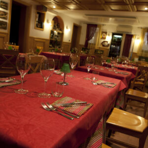 Broeto, saore, moleche, bibarasse: i piatti  di mare da non perdere alla Taverna di Chioggia