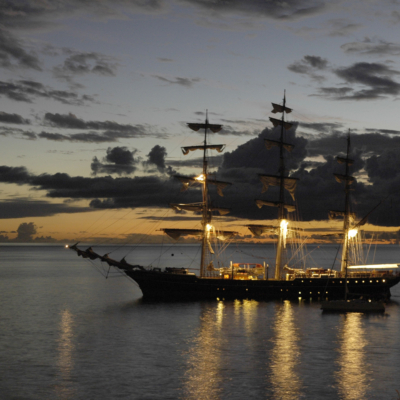 La leggenda della navigazione a vela  rivive a bordo della Stad Amsterdam