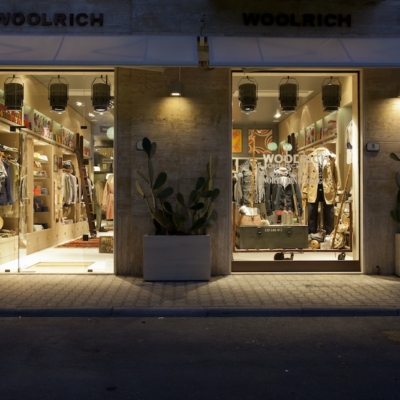 Woolrich Goods, a Forte dei Marmi   il "varo" del negozio pilota