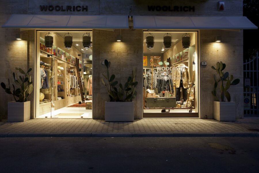 Woolrich Goods, a Forte dei Marmi   il "varo" del negozio pilota