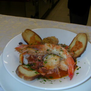 Cacciucco con le fragoline? Sì,  ma a condizione che siano di mare…