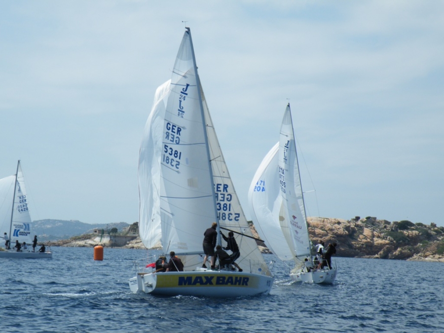 Campionato europeo J24, a Cannigione  La Superba lo è di nome e di fatto