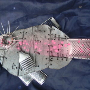 Un mare d’opere d’arte da pescare….  realizzate coi detriti presi all’amo