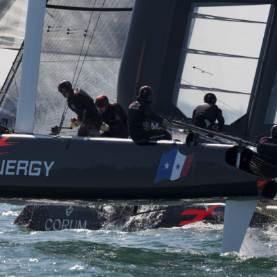 America's Cup World Series di Venezia,  il primo giorno è sotto il segno di Peyron