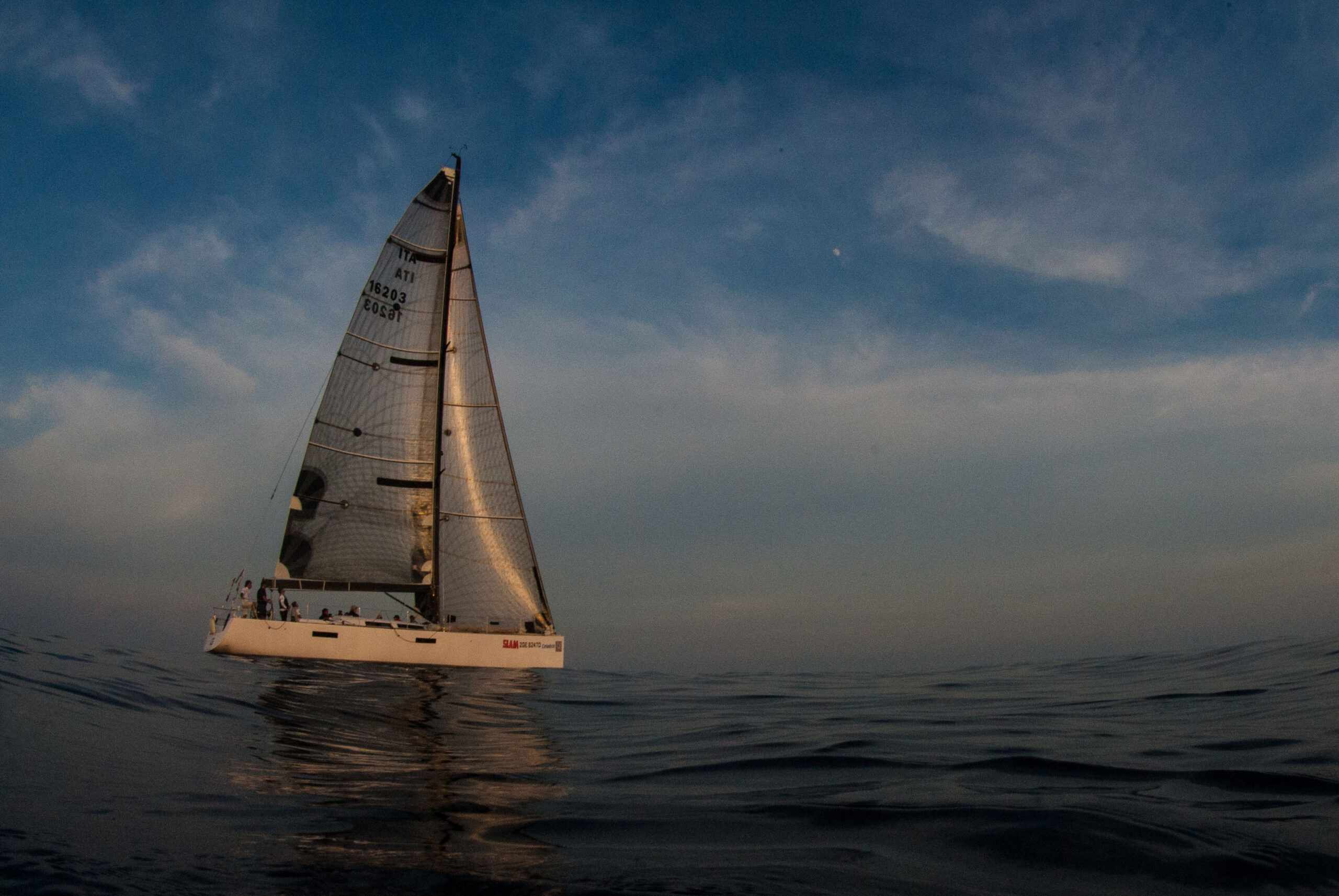 151 Miglia, nella sfida all’ultima bolina vincono Latini 52 .G e X-55 Capricciricci