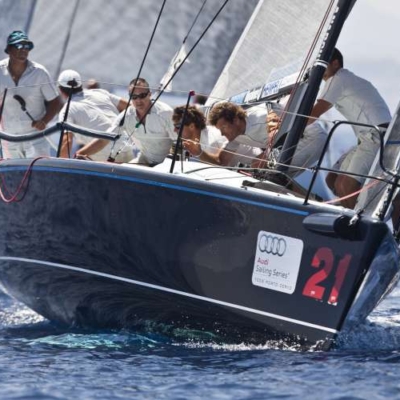 Mascalzone Latino "pilota" l'Audi Melges 32 fino alla conquista del titolo europeo