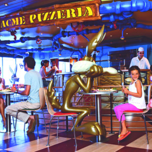 Buon compleanno da Moby. Sconti  a chi traghetta il giorno in cui è nato