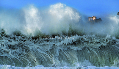 Le più incredibili burrasche in mare  fotografate da Wave watching