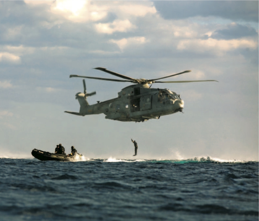 Trappola in fondo al mare? C'è una  task force che salva i sommergibilisti
