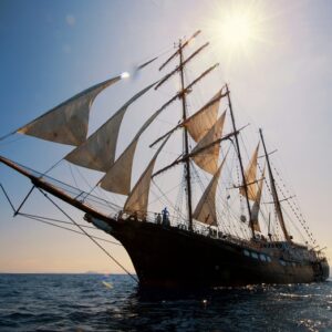 Signora del vento, la crociera dove  i passeggeri diventano navigatori