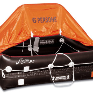 Zattere di salvataggio, razzi: il Salone  di Venezia insegna la sicurezza in mare