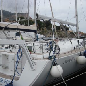 Eolie in barca a vela, con Shado   è come toccare la luna con un dito