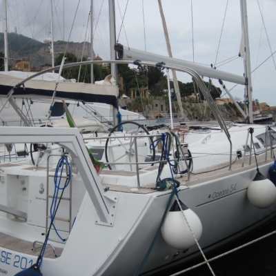 Eolie in barca a vela, con Shado   è come toccare la luna con un dito