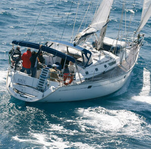 Arundelyachting allunga le vacanze  veleggiando in Costa Azzurra