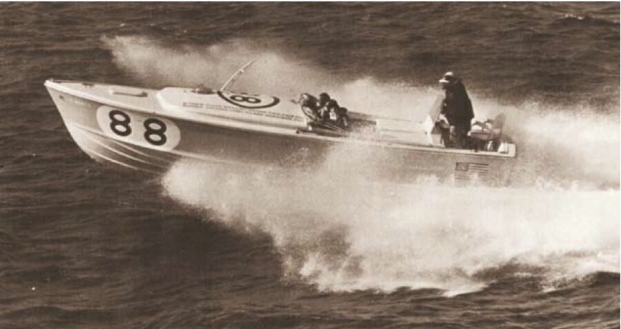 Off Shore, tutto iniziò con una pazza  sfida in motoscafo da Miami a Nassau