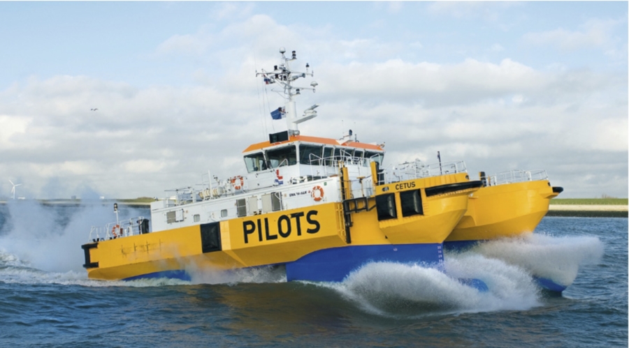 Piloti del porto di Rotterdam, per loro  fondali e maree non hanno segreti