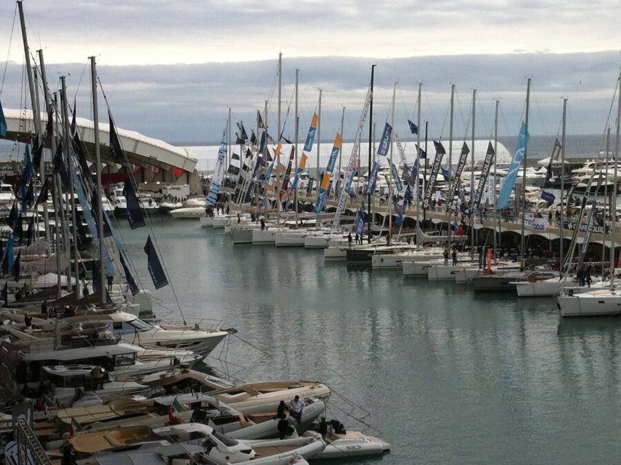 "Tassiamo le banche e non le barche. La nautica modello di come rialzarsi dopo una caduta"