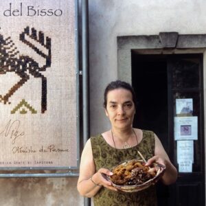 Seta di mare, la più preziosa è stata  tessuta coi filamenti di un mollusco