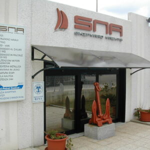 Cambiare pelle alla barca non è mai  stato così facile ed economico