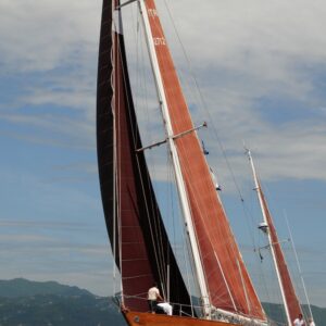 Vele e auto d’epoca, scafi del futuro:   La Spezia vi guida in un mare d’eventi