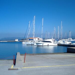 Calasetta, l’attracco di chi ama  la Sardegna più incontaminata