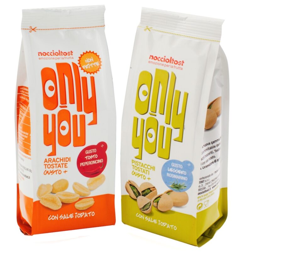 Aperitivo al mare, con arachidi  e pistacchi pescate nuovi sapori