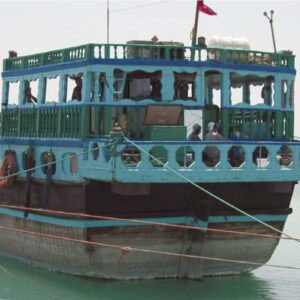 Dhow, le opere d’arte galleggianti  costruite in spiaggia senza progetti