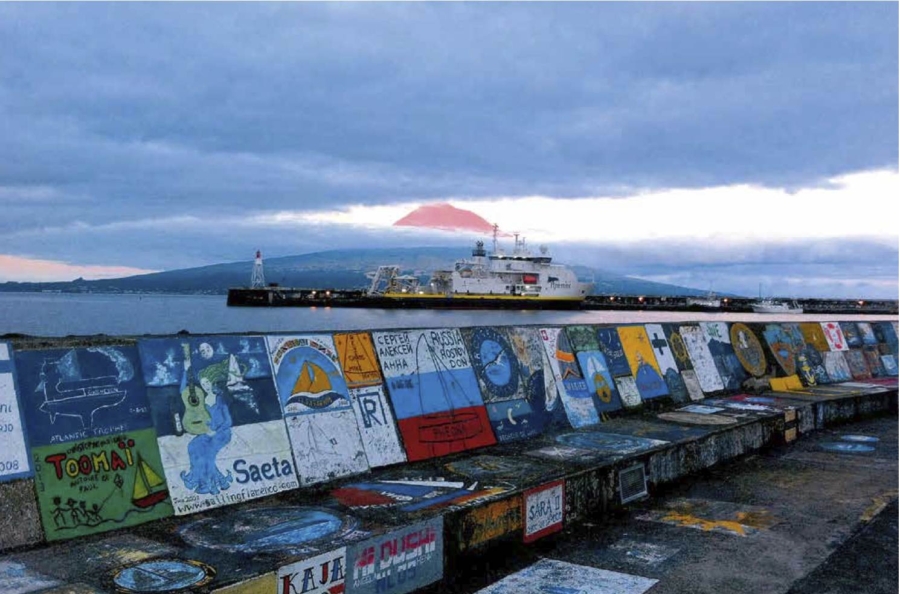 Porto Pim, il paradiso non è frutto  solo della fantasia di Tabucchi