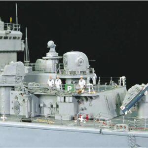 Piccoli modelli crescono: dai motoscafi  Riva al Vittorio Veneto in scala 1:100