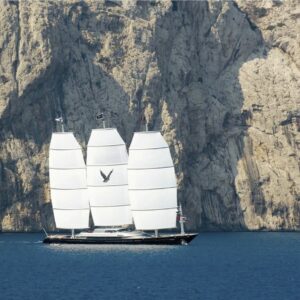 Maltese Falcon, il veliero avveniristico  che si manovra con la play station