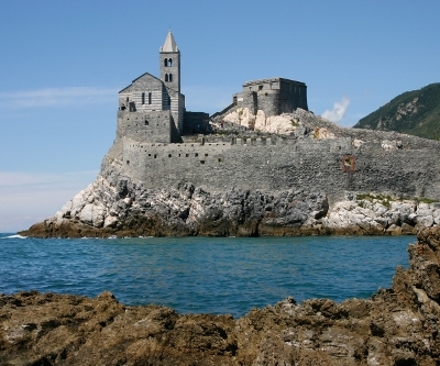 Porto Venere, il borgo di pescatori  diventato un'esca irresistibile per turisti