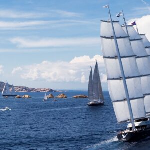 Giganti del mare, quelli firmati Perini  regalano regate dal fascino gigantesco