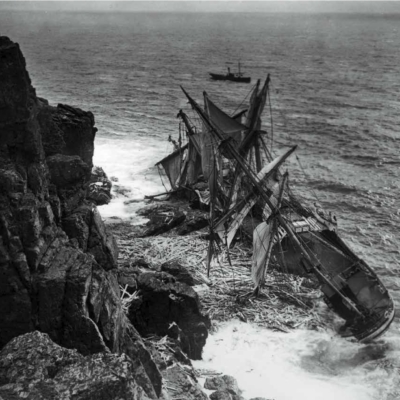 Scheletri di navi naufragate, quelli alle Scilly Islands creano panorami da brividi