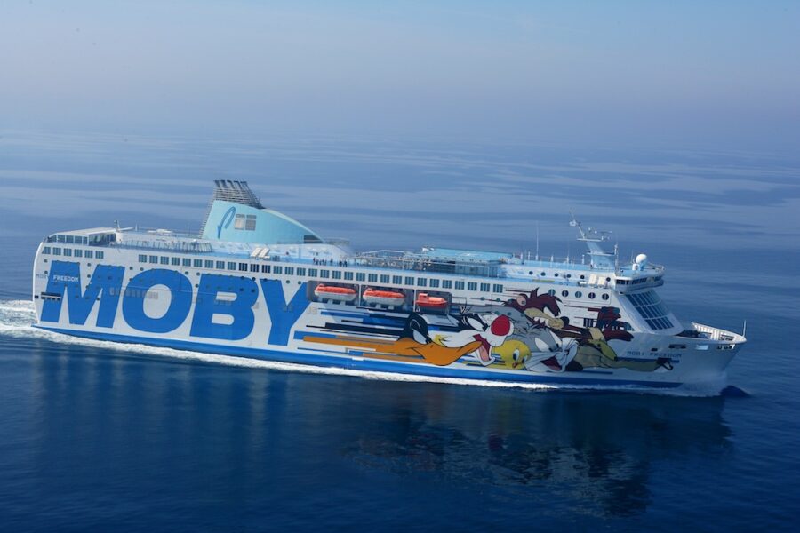 Finanziamenti ai traghetti: c'è chi guarda  all'interesse di tutti e chi al proprio