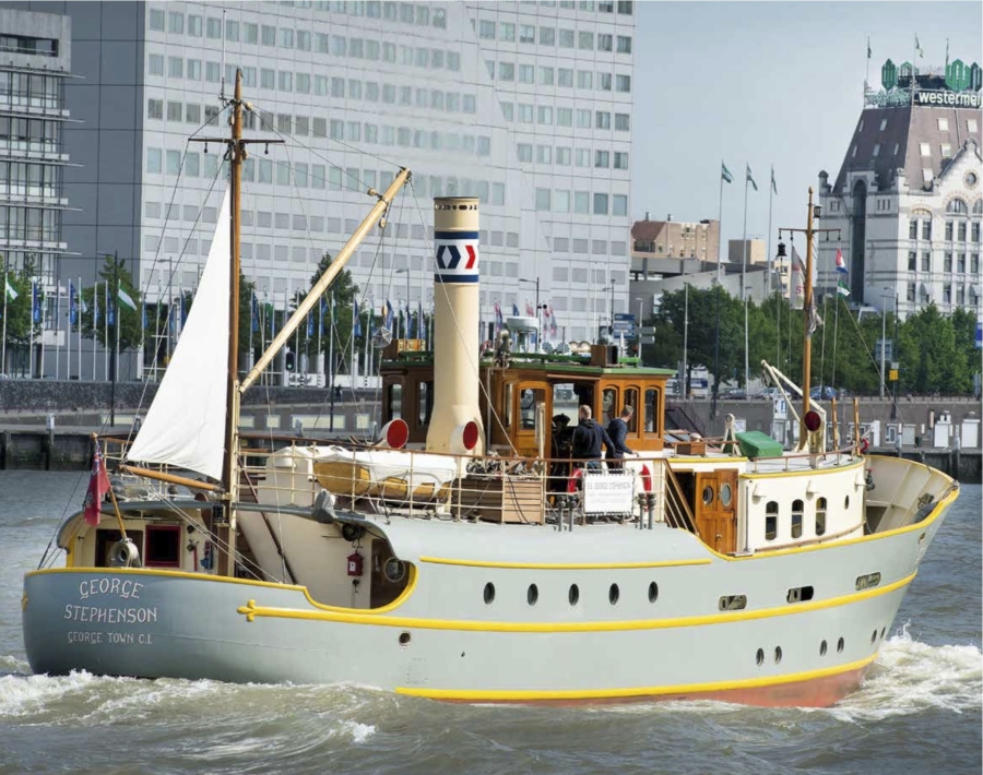 La nave puzzle costruita con pezzi d'epoca? Mezza Londra s'è fermata per ammirarla