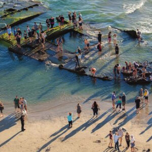 La nave del peccato carica di whisky, roulettes e prostitute riemerge dal passato