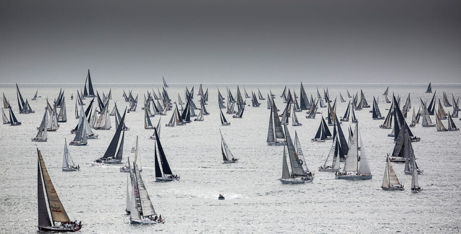 Capolavori della fotografia nautica, quelli di Tomlinson e Zagas valgono l'oro