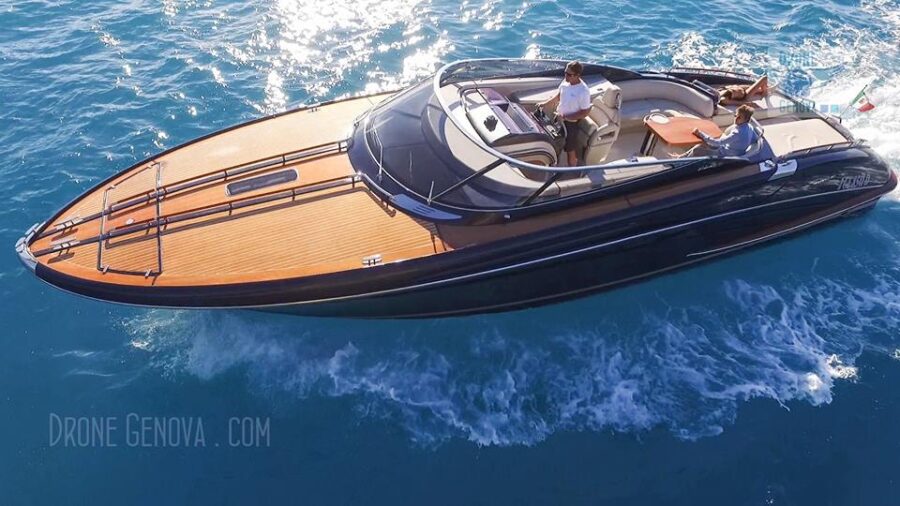 Drone Genova vi fa vedere il mare dal cielo  senza dover volare con la fantasia