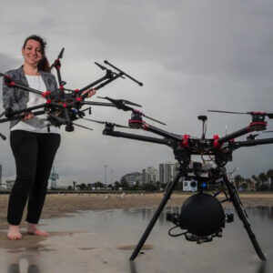 A caccia di squali armata di un drone  Una ricercatrice italiana è pronta a farlo