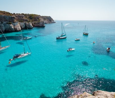 Ponti del 25 aprile, 1 maggio, 2 giugno:  "attraversateli" in vacanza in barca...