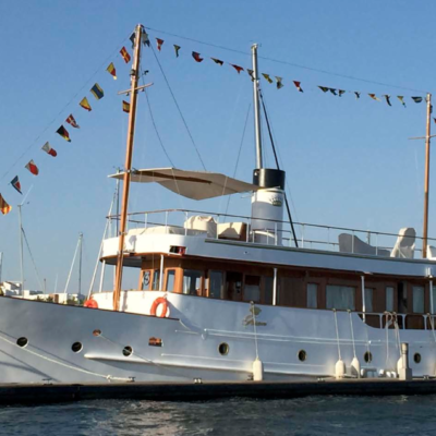 Forever, lo yacht costruito 125 anni fa per  Re Leopoldo del Belgio può essere vostro