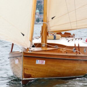 Tra legno e acqua, il punto d’incontro  per chi ama la marineria tradizionale
