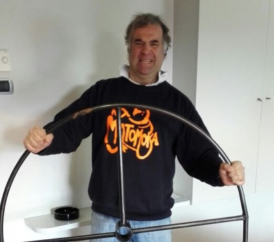 Charlie Gnocchi, il presentatore radio e tv vi presenta i suoi mille quadri di mare
