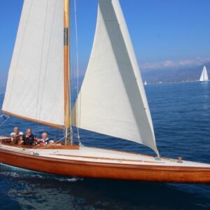 Imbarcazioni ultracentenarie, ma in regata  corrono ancora come fossero giovanissime