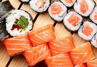 Sushi: la moda del pesce crudo nasconde  pericoli anche molto gravi per la salute