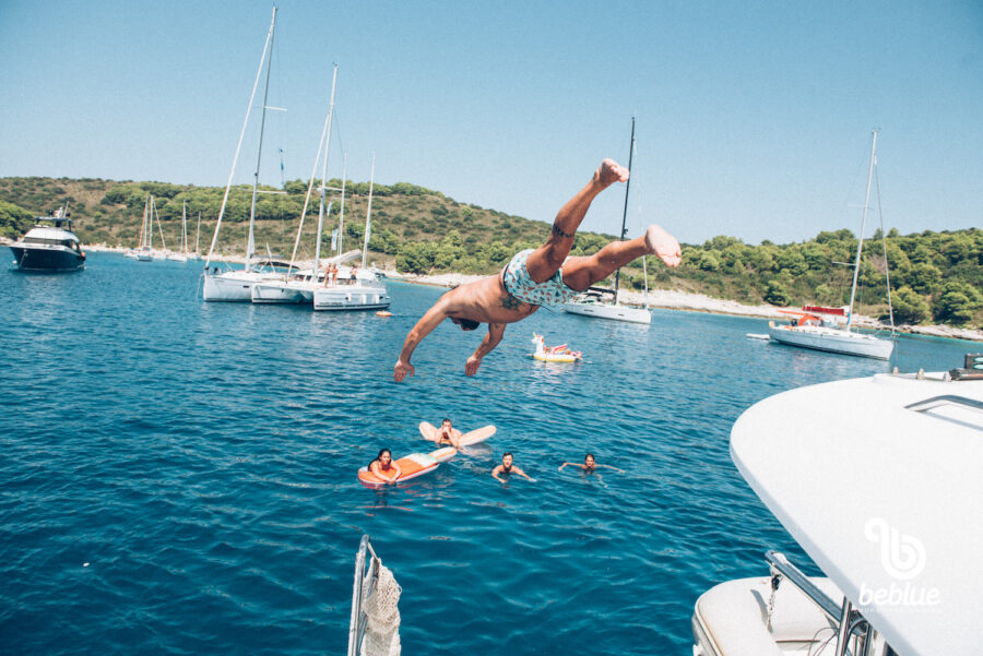 Isole Croate, veleggiate in un mare da sogno  ma anche di storia, sapori, shopping...