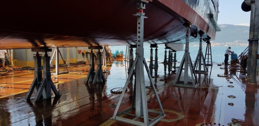 Cantieri Sanlorenzo e Naval Tecno Sud,  un'unione felice si basa su solidi cavalletti