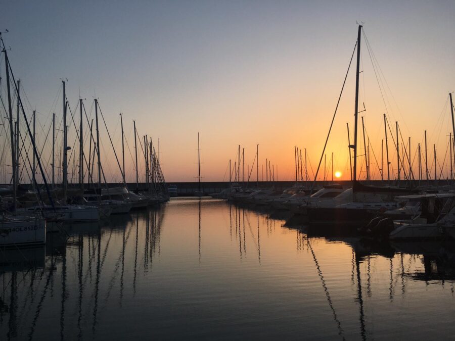Ospedale del turismo nautico, qui i charter  navigano lontano dal pericolo di contagio
