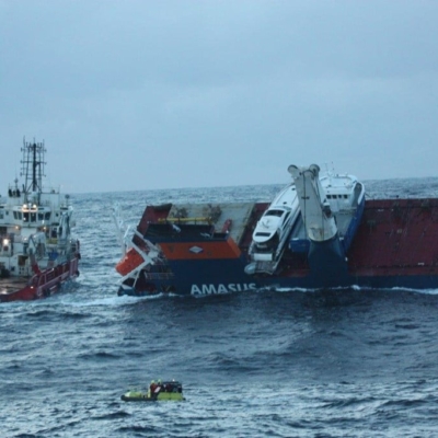 I cavalletti che hanno sfidato la tempesta  salvando le barche dall'affondamento