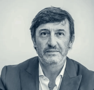 I maxy yacht tornano in Mediterraneo ma devono navigare in un mare di norme caotiche